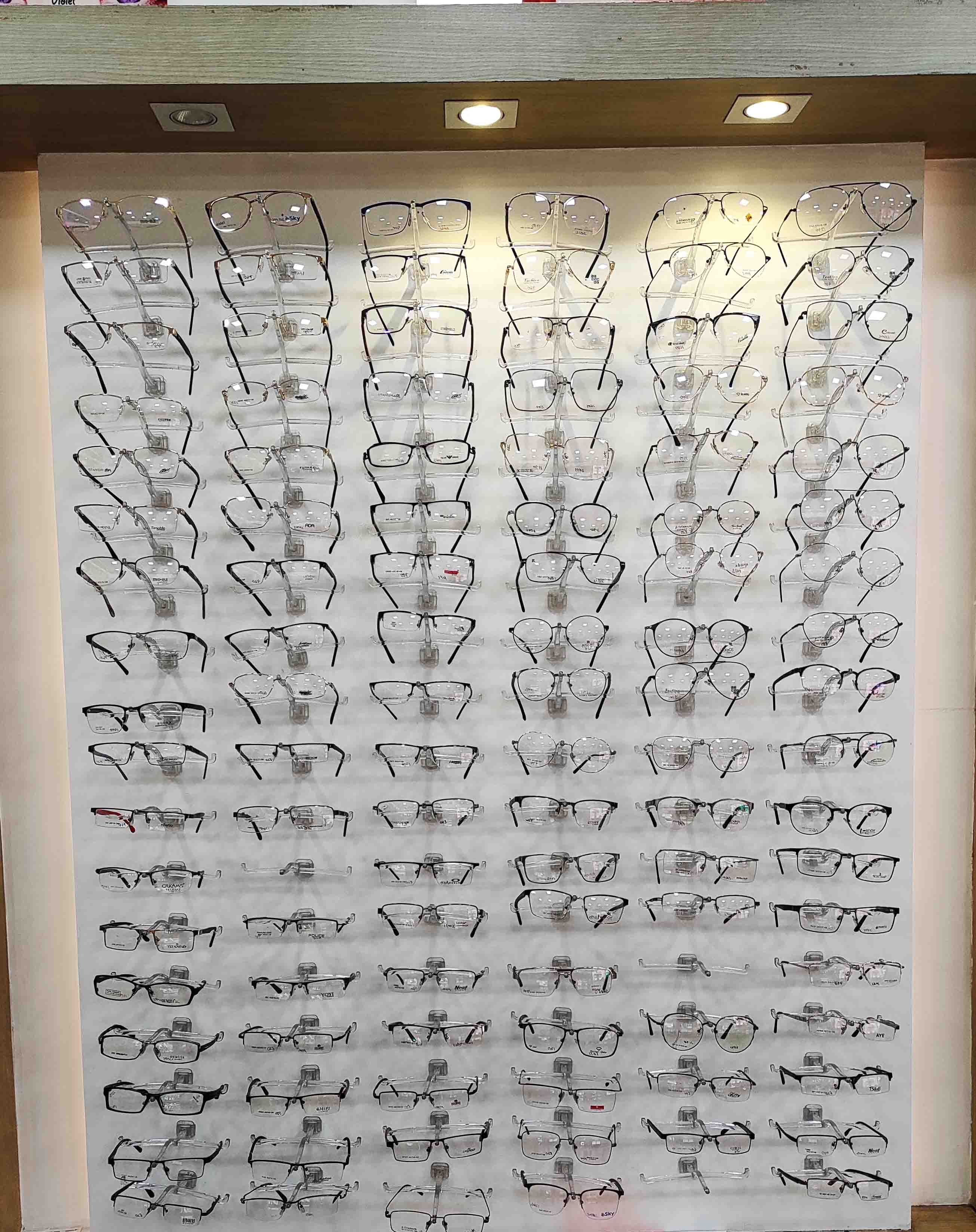 LIKE OPTICS(PALLIKUNNU)